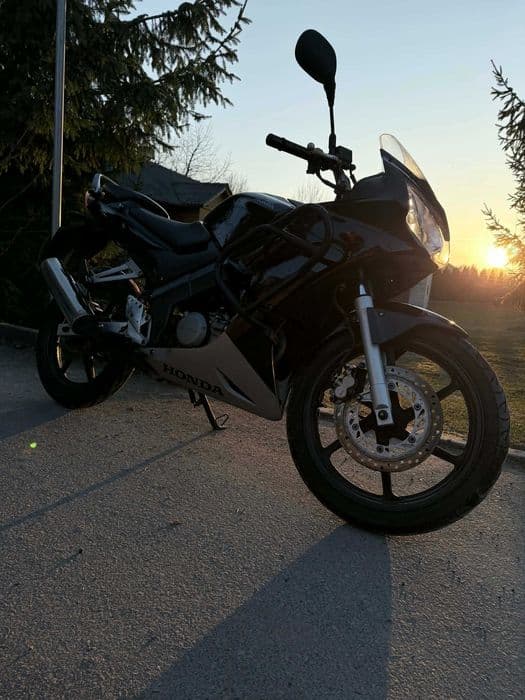 Honda CBR 125 – 2004 r. | 23 tys. km | Zadbana |