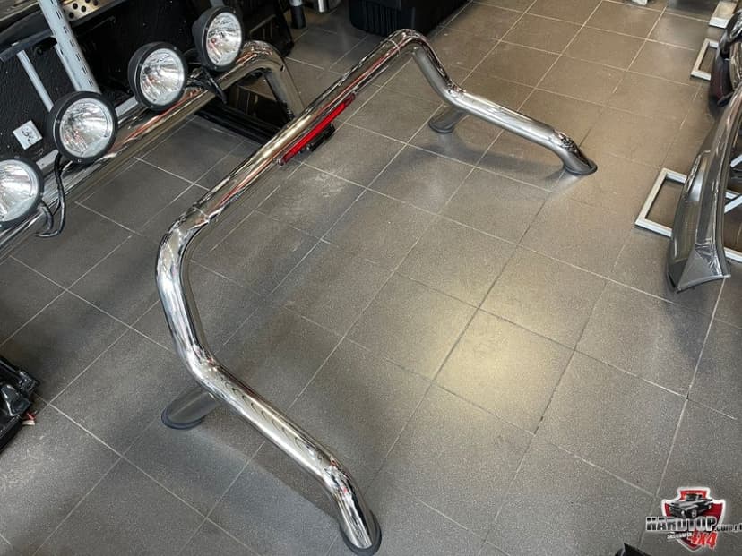Orurowanie skrzyni ładunkowej, paki, Toyota Hilux