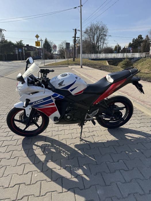 Honda CBR 125 r.