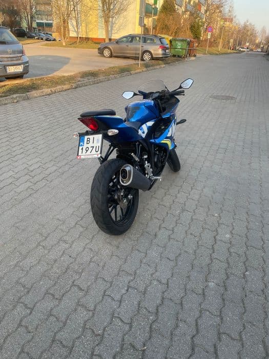 Suzuki GSX-R125 Niski przebieg długie opłaty