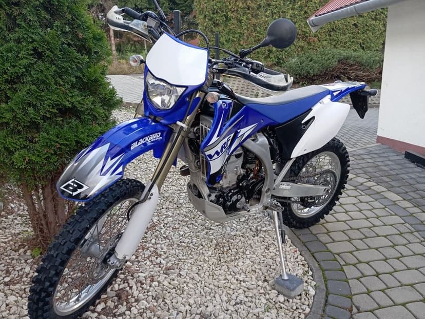 Yamaha WR 450 F .. Enduro z dokumentami