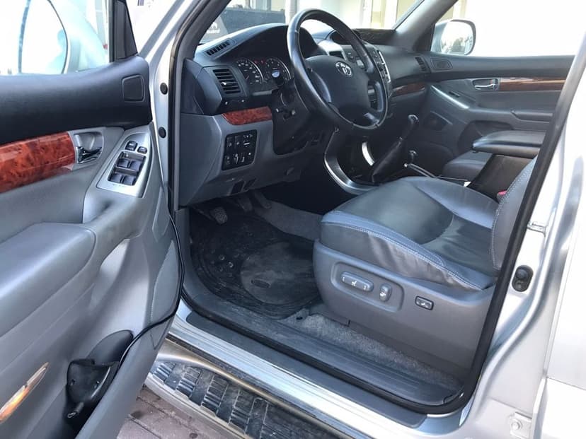 Toyota Land Cruiser piękna