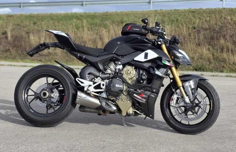 Ducati streetfighter v4s