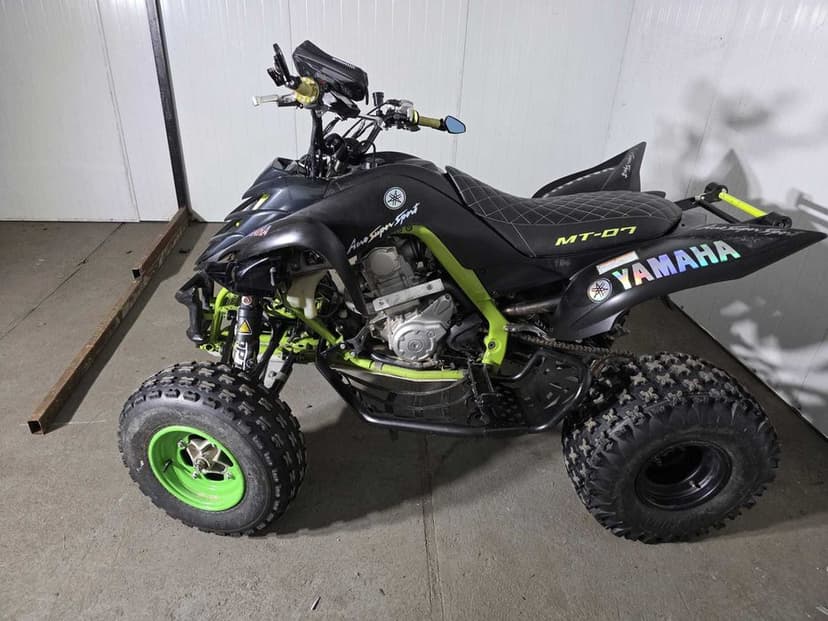 Yamaha Raptor 700R dużo dodatków, Zarejstrowany