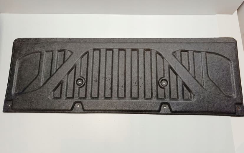 OSŁONA TAPICERKA KLAPY BAGAŻNIKA BURTY NISSAN NAVARA D23 NP300 KE9304K