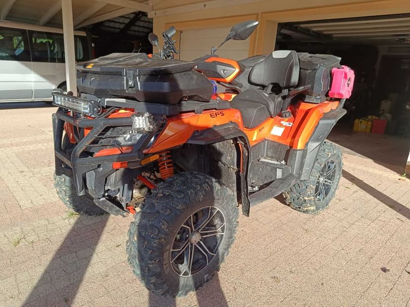 Quad Cfmoto CForce 1000