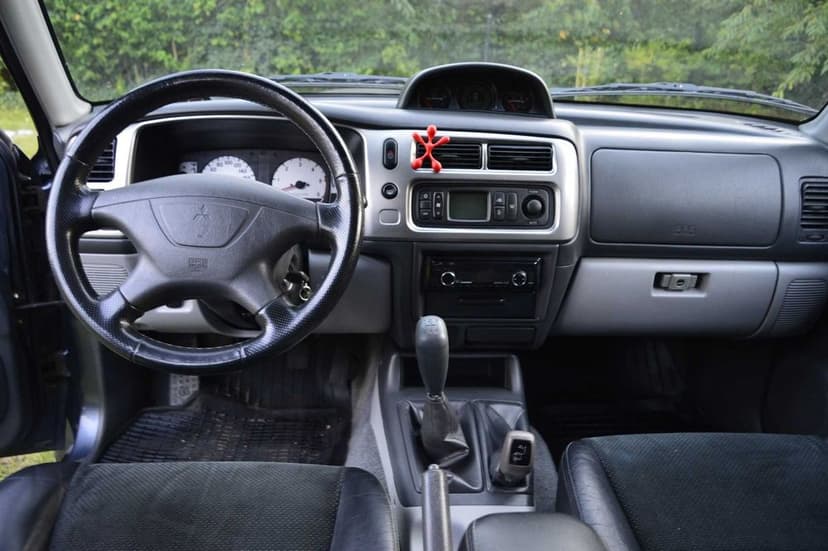 Mitsubishi Pajero Sport