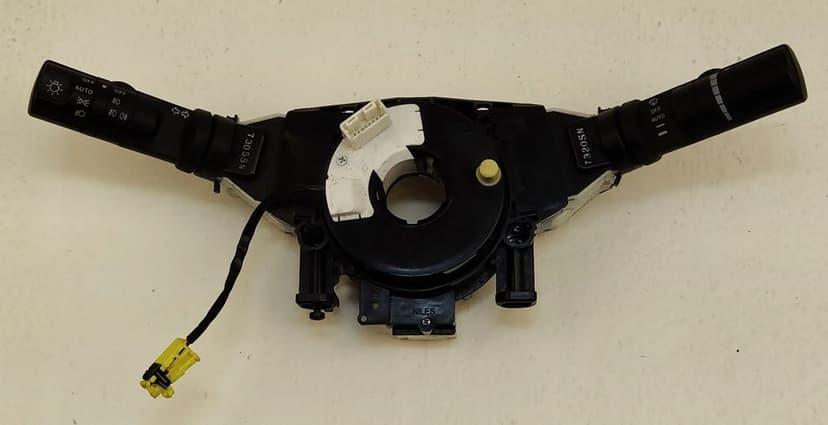 nissan navara d40 przełącznik zespolony taśma manetki