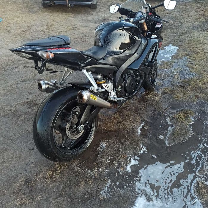 Suzuki GSXR 1000 K7