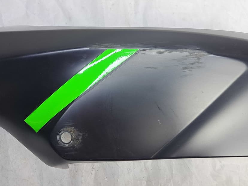 Owiewka Osłona Ogon Zadupek Prawa Lewa Kawasaki ZX 10R NInja 21'+