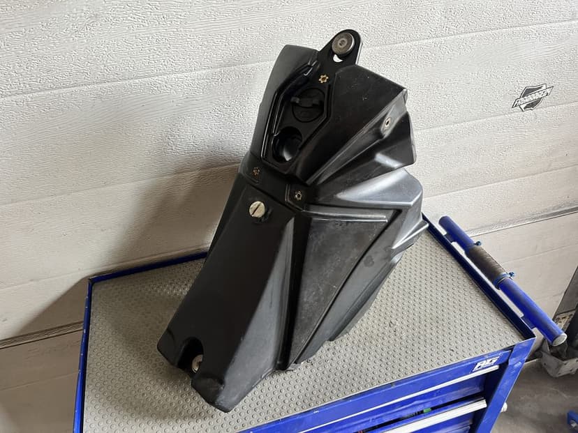 Zbiornik paliwa bak  beta rr 50 125