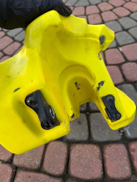 zbiornik bak z kranikiem suzuki rm 85 r 02-23