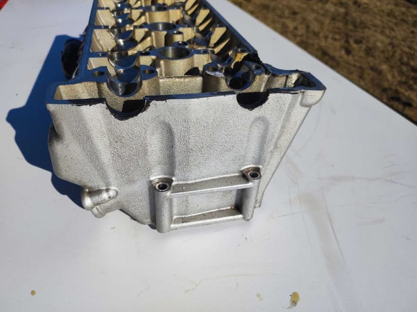 Yamaha FZ6 (2004–2009) Głowica silnika cylindrów kompletna