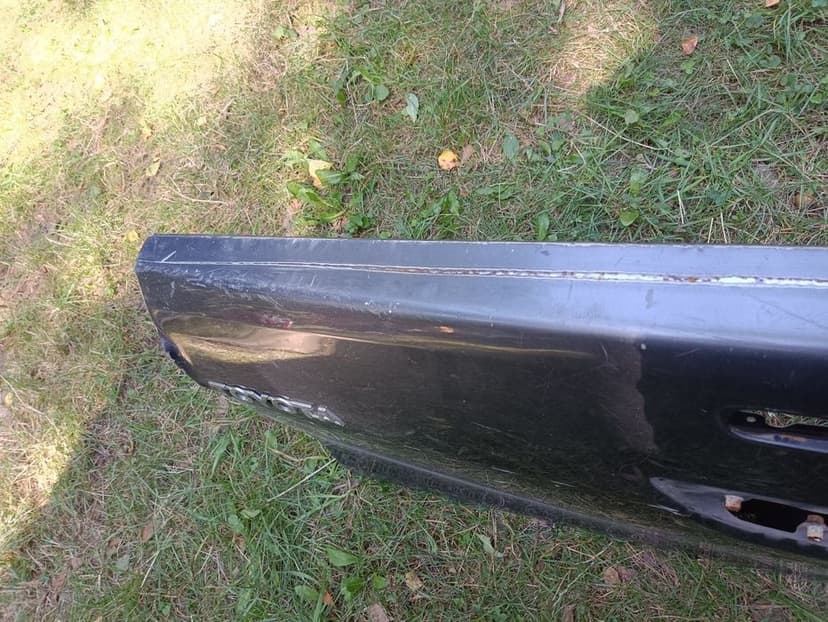 Toyota hilux klapa tył zamknięcie burty burta