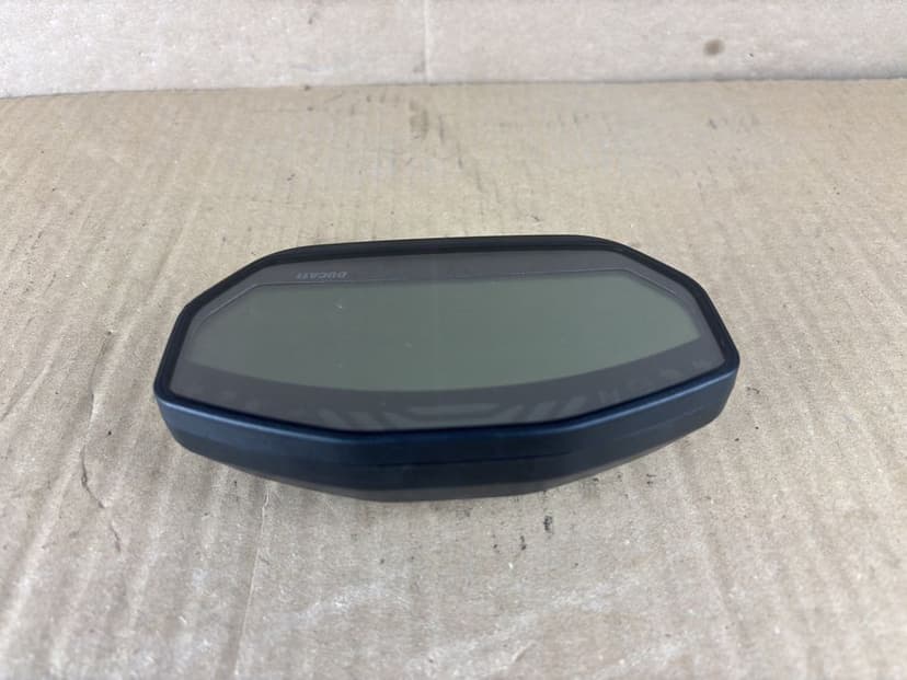 Ducati Monster 821 Licznik Zegary Wyświetlacz 2016