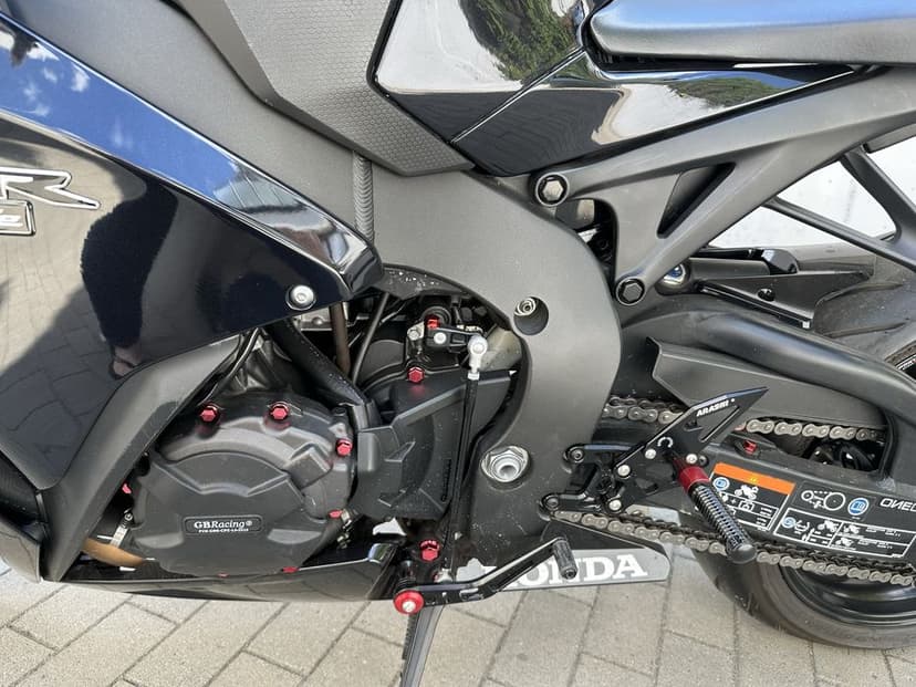 Honda CBR 1000 rr tylko 11 tys przebiegu!!!