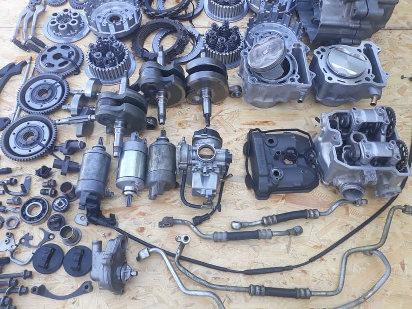 kawasaki kfx suzuki ltz 400 w czesciach glowica cylinder skrzynia wal