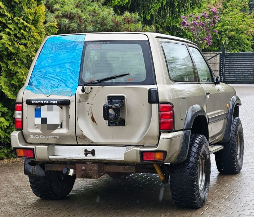 NISSAN PATROL Y61 3.0DI 2001r Lift, Pali i jeździ, Pordzewiały!