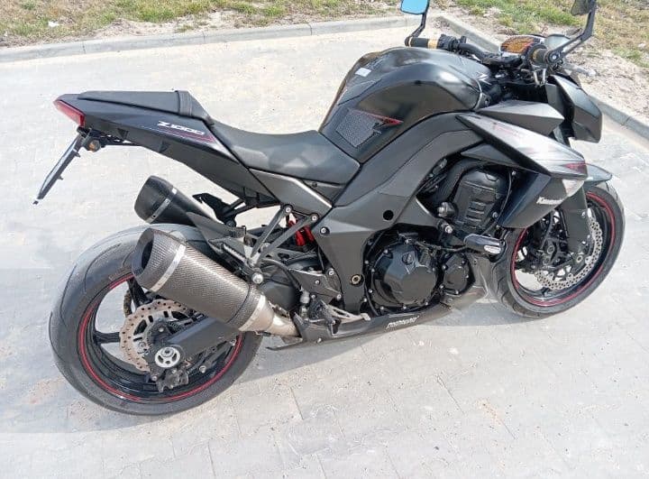 Sprzedam kawasaki Z 1000 ABS Wersja BLACK EDITION