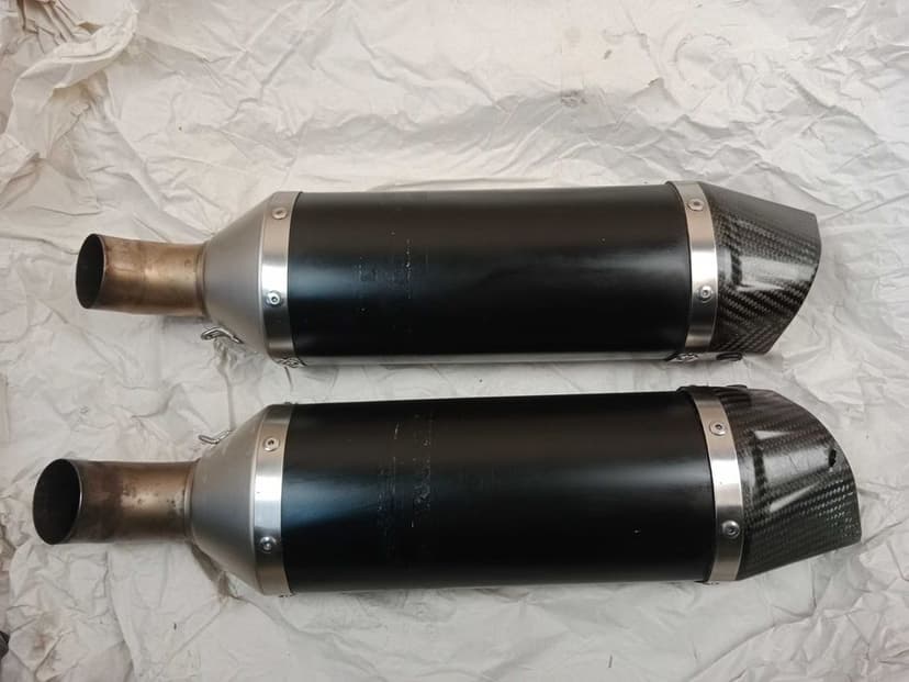 Ducati Monster 696 Wydech Sport Tłumik LeoVince Końcówka Carbon 08-14