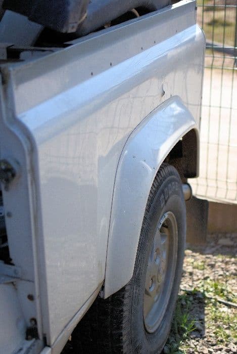 Błotnik Lewy Tył Land Rover Defender 90-110 Puma