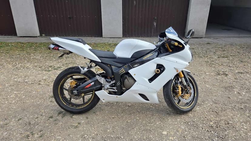 Kawasaki zx6r  2005