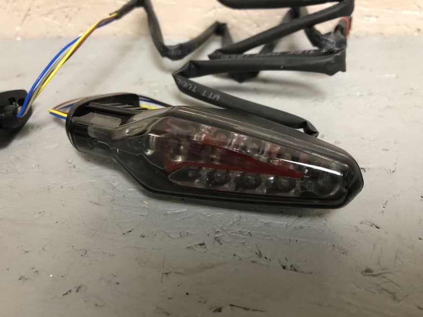 Bmw R1250 GS R RT RS Kierunkowskazy Kierunki Led Tył Tylne 4 Pin Lampy