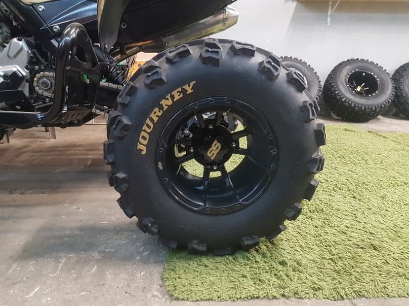 Yamaha Raptor 700 felgi ss itp  kartery skrzynia amor  skrzynia lampy