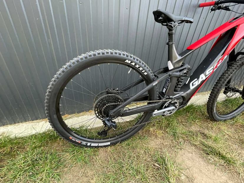 Rower eletryczny GASGAS Ecc4 Karbon-Powystawowy