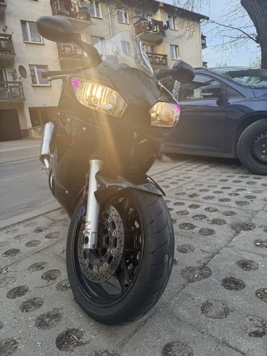 Sprzedam Yamahe R6 mozliwa zamina na ktm duke 390/125 z moja doplata
