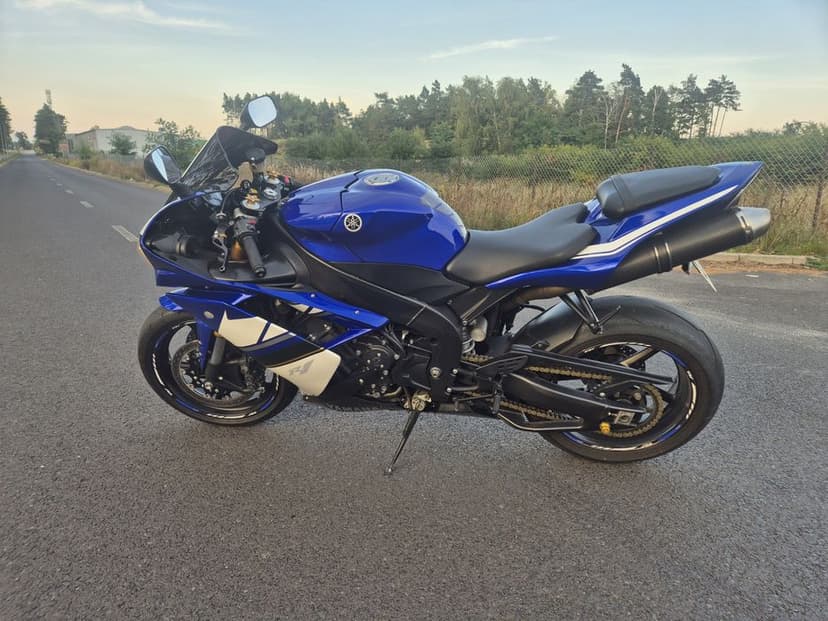 Yamaha r1 rn19 2007 leo vince sbk