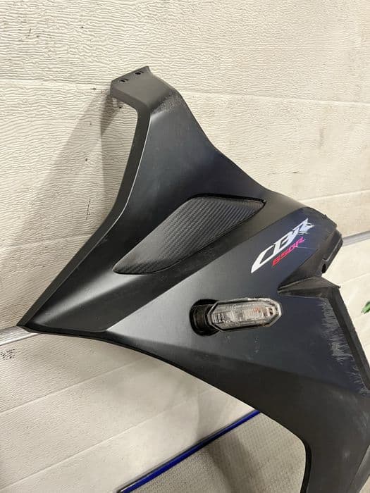 Boczek lewy owiewka boczek honda cb650r cbr650