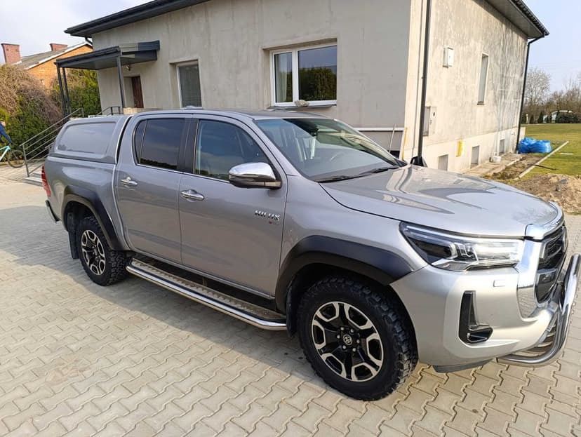 Toyota Hilux 2.8 D-4D 204 KM z 2021 | Salon PL