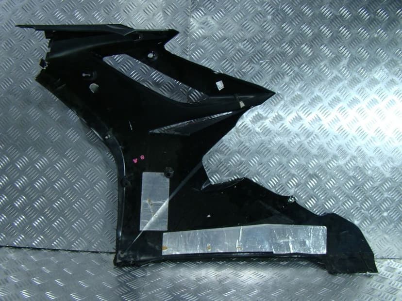 OWIEWKA BOK TRIUMPH DAYTONA 675 2009R