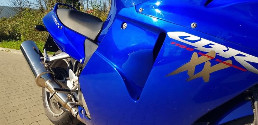 Honda Cbr 1100 XX Super Blackbird