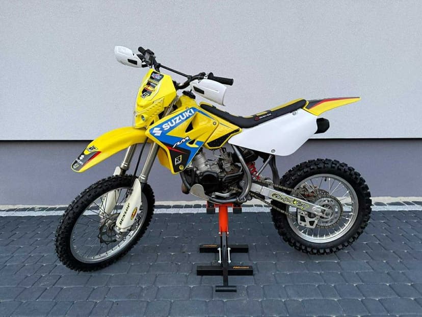 Cross Suzuki RM 85 rok 2014 w bardzo dobrym stanie, Transport.