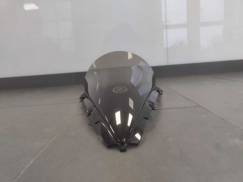 Szyba Owiewka Przód Yamaha YZF R1 RN09  2002-03  [3287]