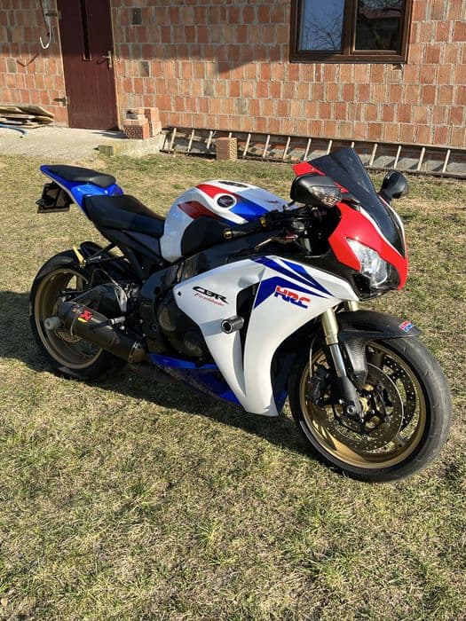 Honda cbr 1000rr sc59