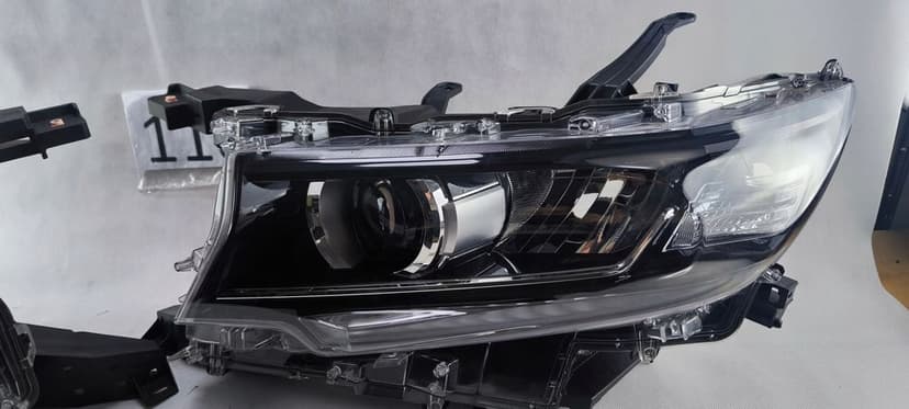 toyota land cruiser 150 18- lift full led lewy prawy reflektor lampa