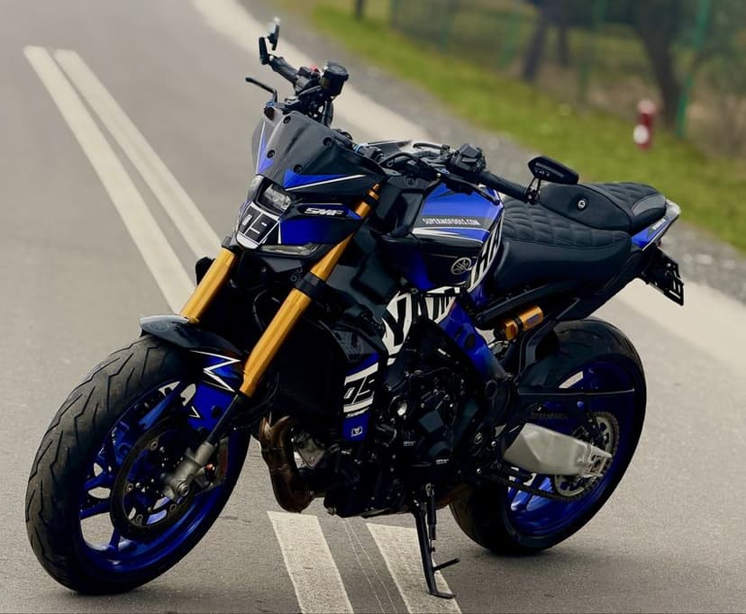 Yamaha MT 09 SP Gen 4 Gwarancja Dodatki Ohlins Rizoma Gilles