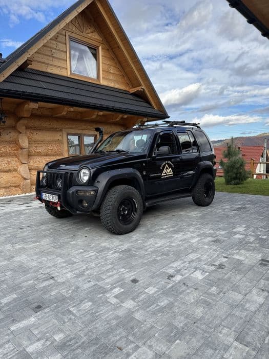 Jeep cherokee jeep liberty 4x4 automat 2.8 crd