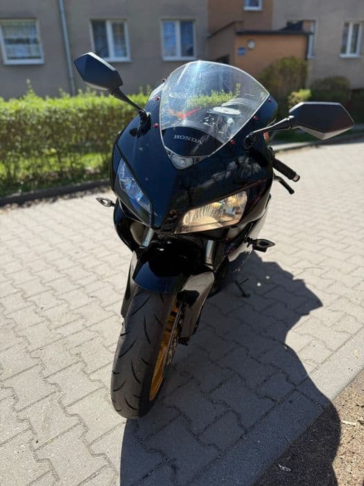 Honda CBR 1000 RR fireblade
