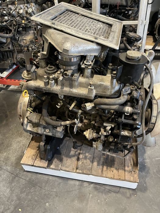 Silnik nissan navara terano 2.5 dti