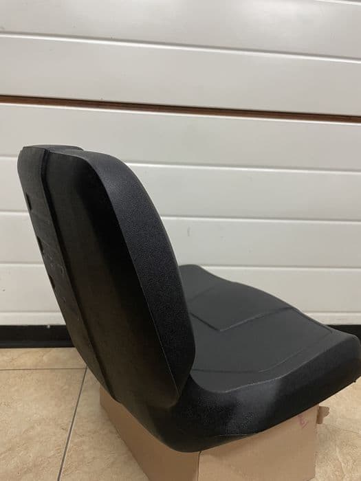 Fotel Husqvarna NOWY ! do traktorka m