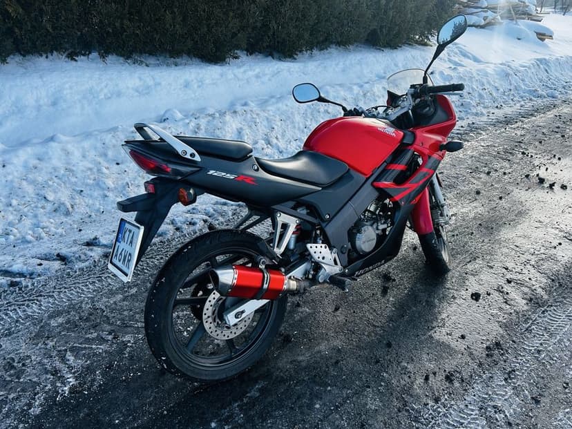 Honda CBR 125 Zadbany