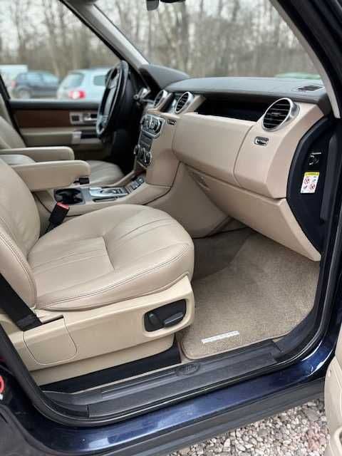 Land Rover Discovery IV 2016 7-os