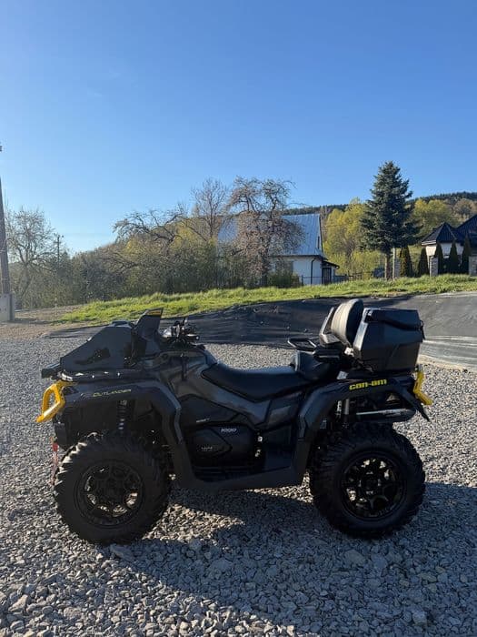 Can-am outlander