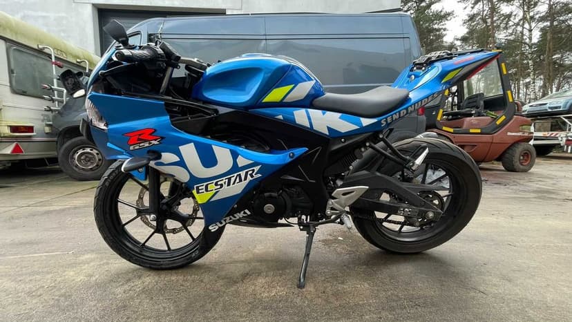 Suzuki Gsx-r 125 rok.2020 SPORT 10.000km uszkodzony - warszawa