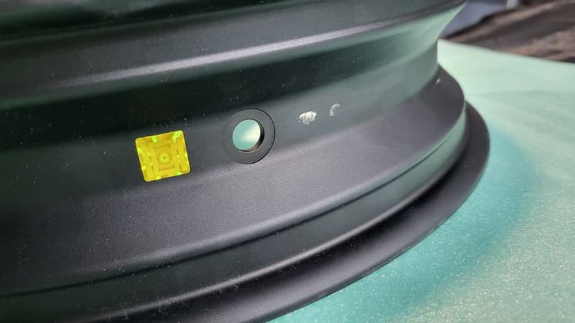 BMW S1000RR S1000R HP4 K46 k47 felga kuta przód koło