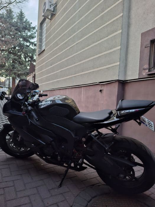 Kawasaki ZX6R 2011r